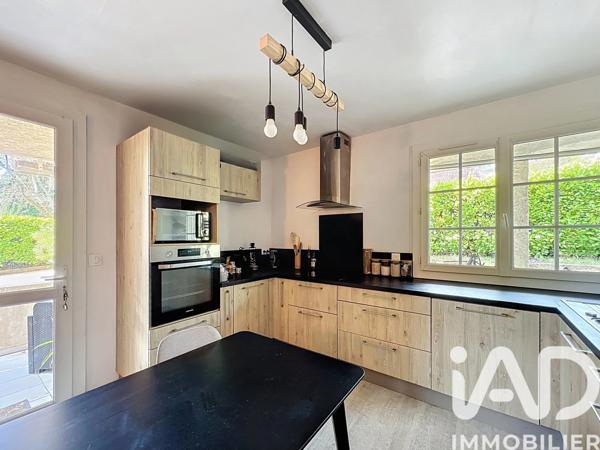 Maison à vendre 8 pièces 166 m² Volx