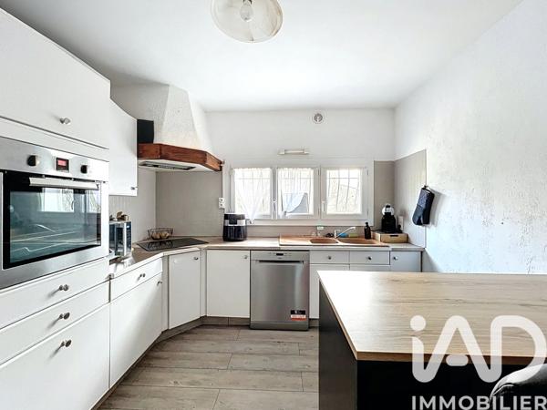 Maison à vendre 8 pièces 166 m² Volx