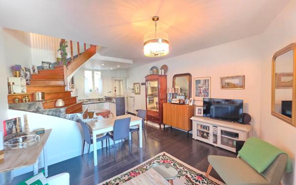 Appartement à vendre    4 pièces • 80 m2 Houilles