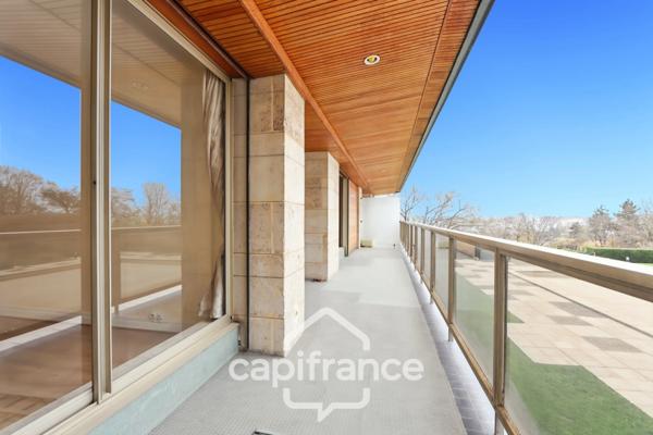 Appartement à vendre 0 pièces SAINT CLOUD (92)