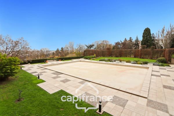 Appartement à vendre 0 pièces SAINT CLOUD (92)