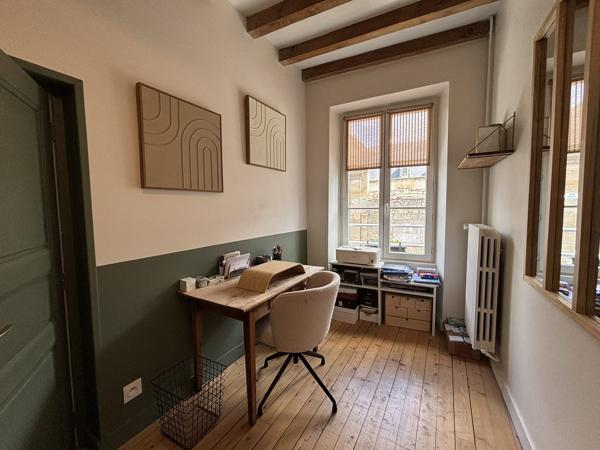 BAYEUX – Charmante maison de ville à deux pas du centre historique