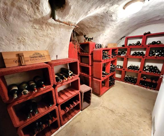 Puteaux (92800) Puteaux / Les Bergères - Triplex d'exception, climatisé, jardin privatif, garage, emplacement parking