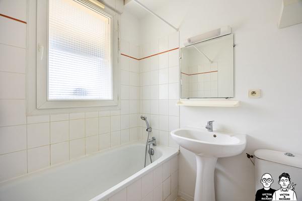 TYPE 2 EN REZ-DE-JARDIN AVEC JARDIN PRIVATIF & GARAGE ATTENANT , Nantes TYPE 2 EN REZ-DE-JARDIN AVEC JARDIN PRIVATIF & GARAGE ATTENANT , Nantes