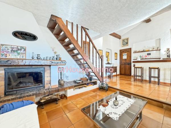 Maison à vendre 5 pièces de 197 m²