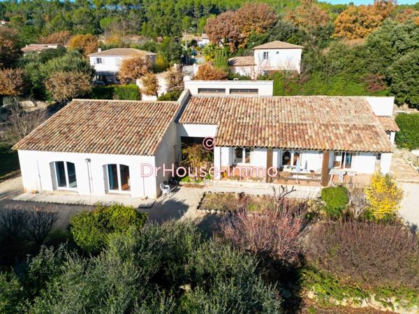 Maison à vendre 5 pièces de 197 m²