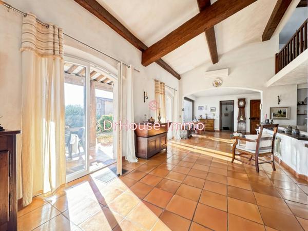 Maison à vendre 5 pièces de 197 m²