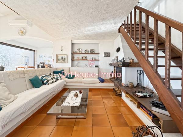 Maison à vendre 5 pièces de 197 m²