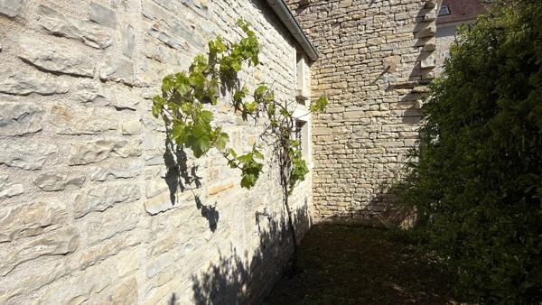 Précy-le-Sec (89440) Precy Le Sec Maison 4 Chambres 6 pièces Bon état / Sous Offre D'Achat