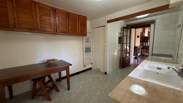 Précy-le-Sec (89440) Precy Le Sec Maison 4 Chambres 6 pièces Bon état / Sous Offre D'Achat