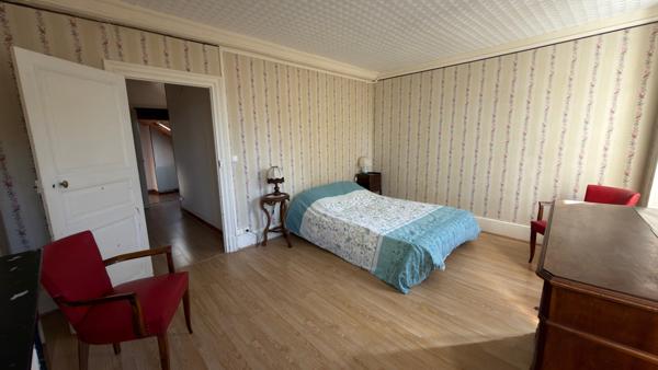 Précy-le-Sec (89440) Precy Le Sec Maison 4 Chambres 6 pièces Bon état / Sous Offre D'Achat