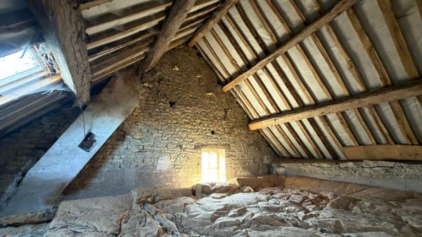 Précy-le-Sec (89440) Precy Le Sec Maison 4 Chambres 6 pièces Bon état / Sous Offre D'Achat