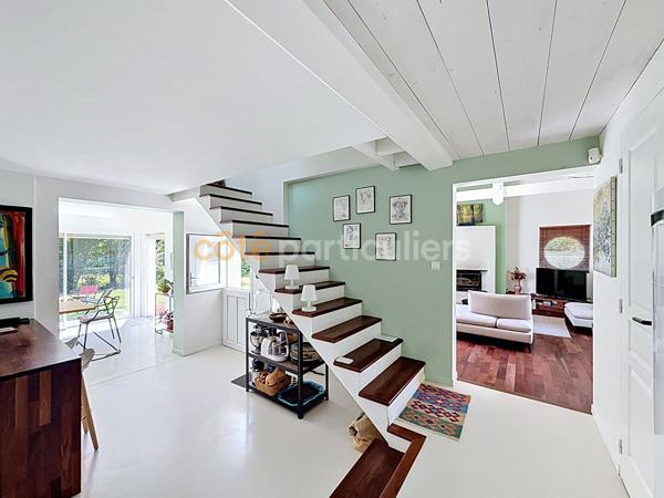 Vente
                Maison164 m² - 7 Pièces -
                    Biarritz (64200)