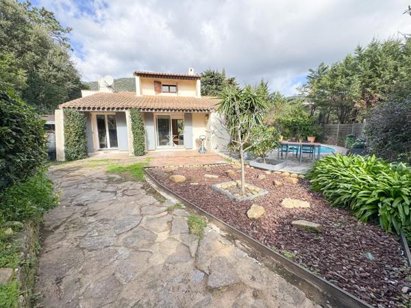 Maison à vendre  4 pièces - 100 m2 CAVALAIRE SUR MER - 83