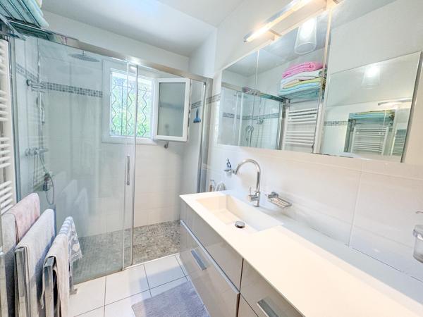 Maison à vendre  4 pièces - 100 m2 CAVALAIRE SUR MER - 83