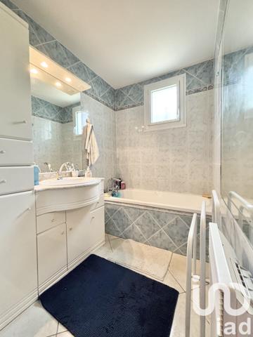 Maison à vendre 5 pièces 105 m² Ozoir-la-Ferrière