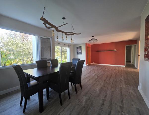 Maison de plain pied - 5 chambres 1 bureau 