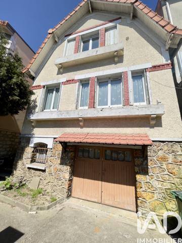 Maison à vendre 9 pièces 225 m² Clamart