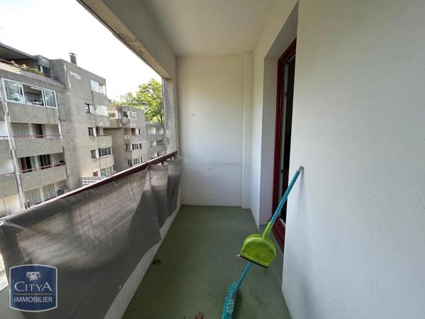 Appartement à louer 1 pièce 33.42m² Pau (64000)