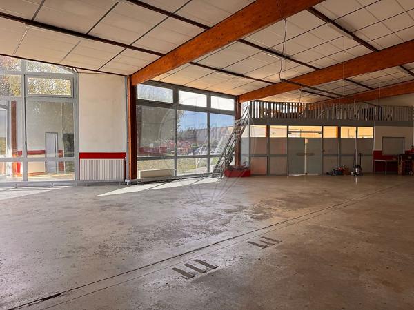 Local d’activité à vendre - Clamecy, Nièvre - 58