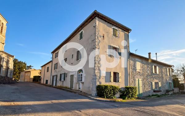 Maison à vendre    9 pièces •  Grospierres