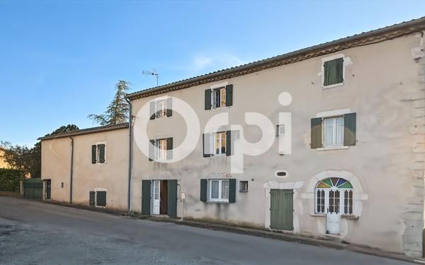 Maison à vendre    9 pièces •  Grospierres