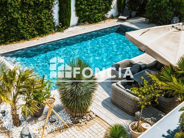 À vendre Maison 17 pièces 423 m² - Angoulins 17690