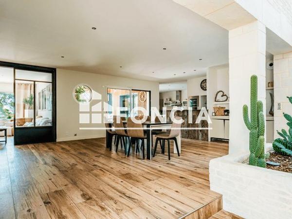 À vendre Maison 17 pièces 423 m² - Angoulins 17690