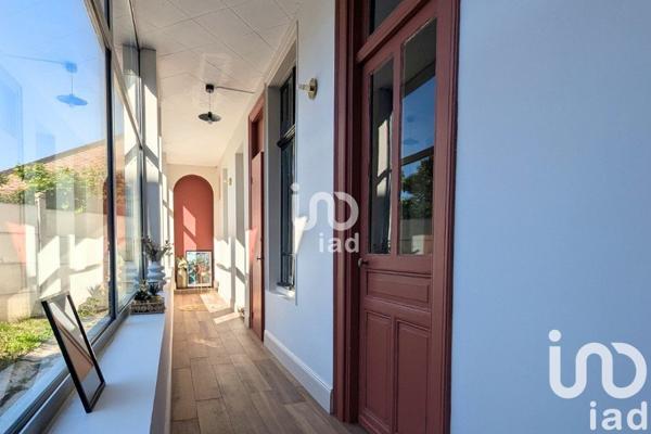 Maison 10 pièces de 195 m² à Hénin-Beaumont (62110)