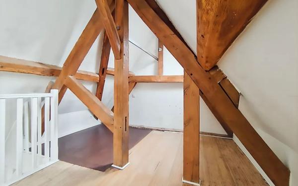 Appartement à vendre    2 pièces • 28,80 m2 L'Isle-Adam