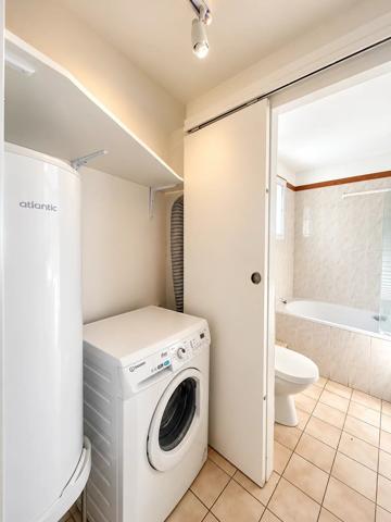 Location                                                      Appartement
                        
                     3 pièces                      72 m2                     à Fontainebleau
