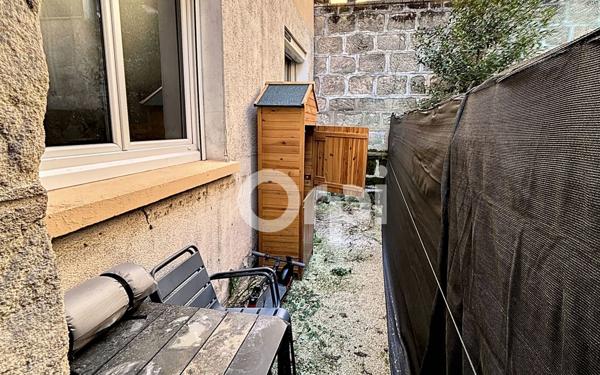 Appartement à louer    2 pièces •  Brive-la-Gaillarde
