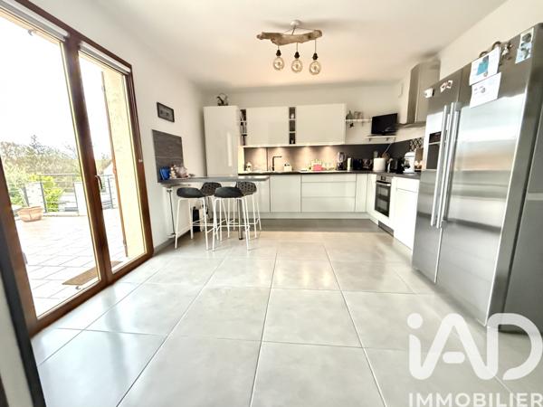 Maison à vendre 8 pièces 196 m² La Queue-en-Brie