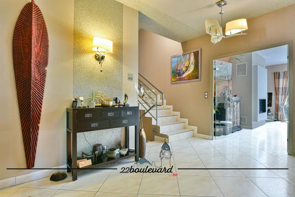 Maison 8 pièces - 250 m²