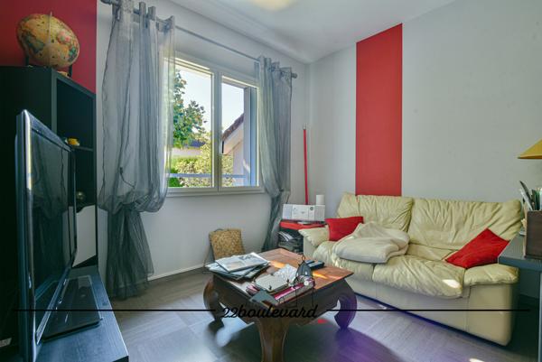 Maison 8 pièces - 250 m²