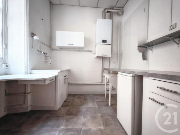 Appartement T3 à vendre  3 pièces - 93,38 m2 BELLEY - 01