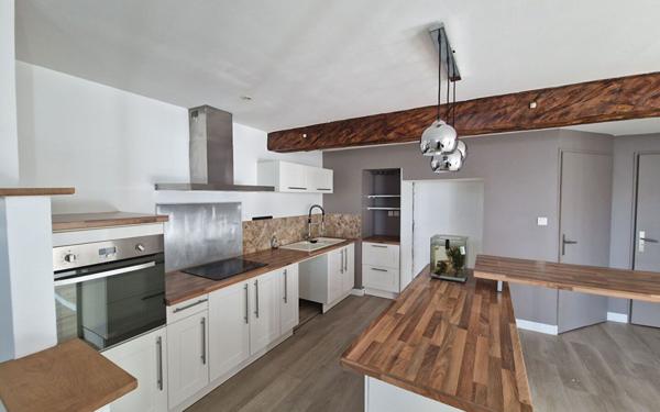 Maison à louer    4 pièces •  Colayrac-Saint-Cirq