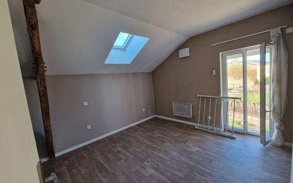 Maison à louer    4 pièces •  Colayrac-Saint-Cirq