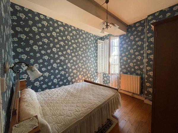 Maison de village avec grange et jardin