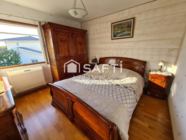 Maison 8 pièces 6 chambres Carbon-Blanc