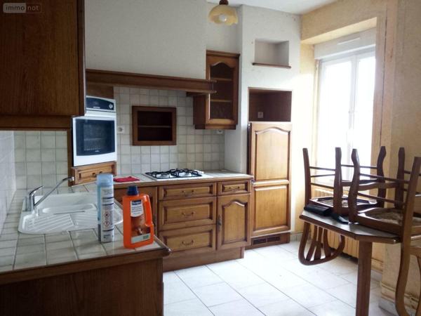 Maison à vendre à Villaines-la-Juhel en Mayenne (53700), ref : 1332