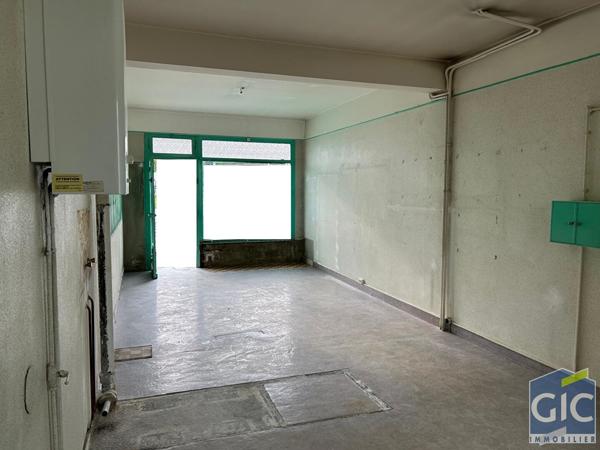 LOCAL COMMERCIA 32 M²