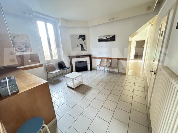 Local professionnel idéal pour bureaux ou cabinet médical