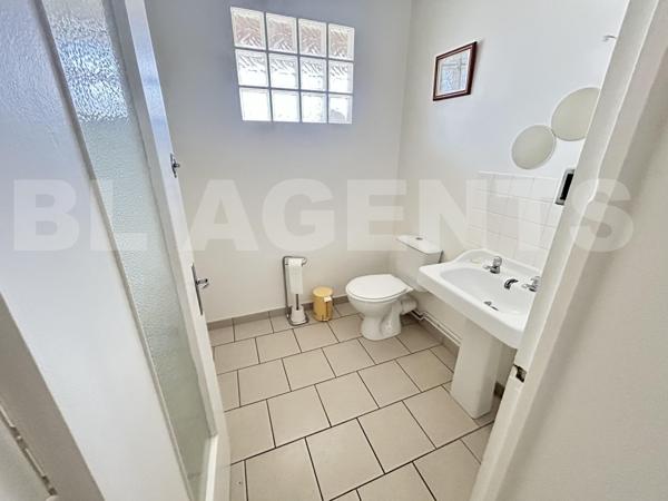 Local professionnel idéal pour bureaux ou cabinet médical