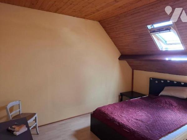 FINISTERE (029)
A 5 kms des plages, à proximité de toutes commodités, maison d'habitation situ...