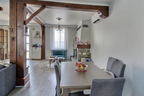 Maison individuelle de 133 m² utiles sur terrain de 451 m² cave buanderie cuisine d'été et appenti