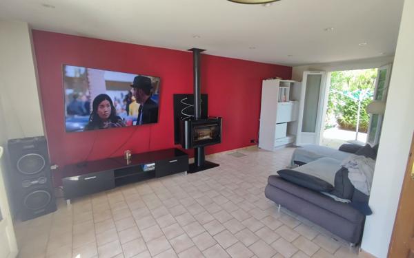 Maison à vendre    4 pièces • 100 m2 Montmirail