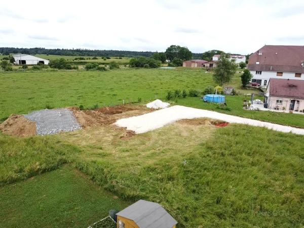 Terrain à LEMUY (39110)