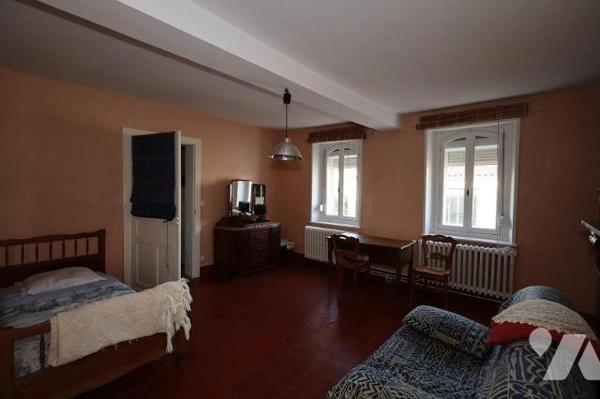 LONGERE INDIVIDUELLE AVEC GRANGE