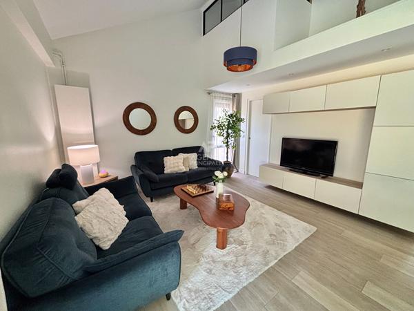 Maison Pontoise 440 000 € **  - Référence  11278